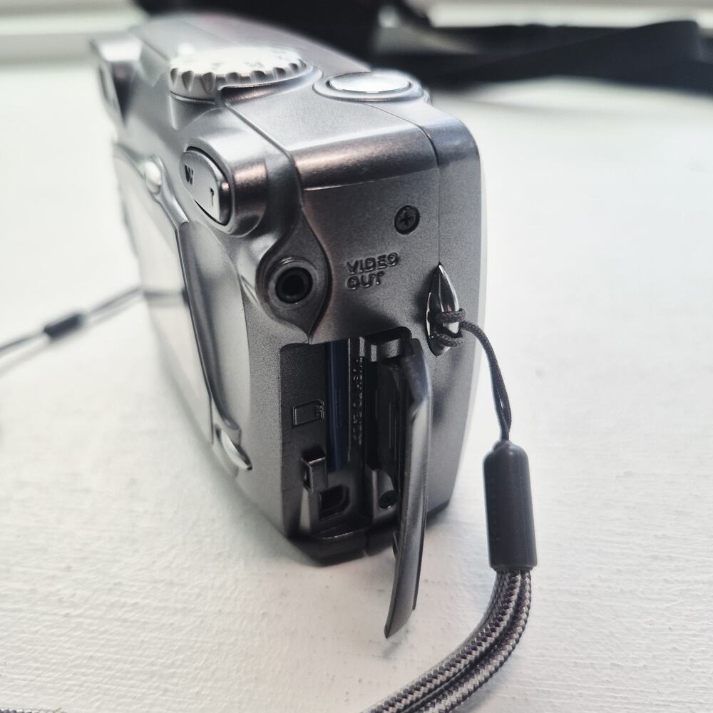 Kodak EasyShare DX4530 5MP Digital Camera 3x Optical Zoom Charger & Case Tested - Picture 5 of 10